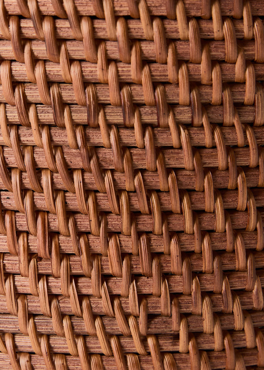 Fine rattan box with lid - Image 4