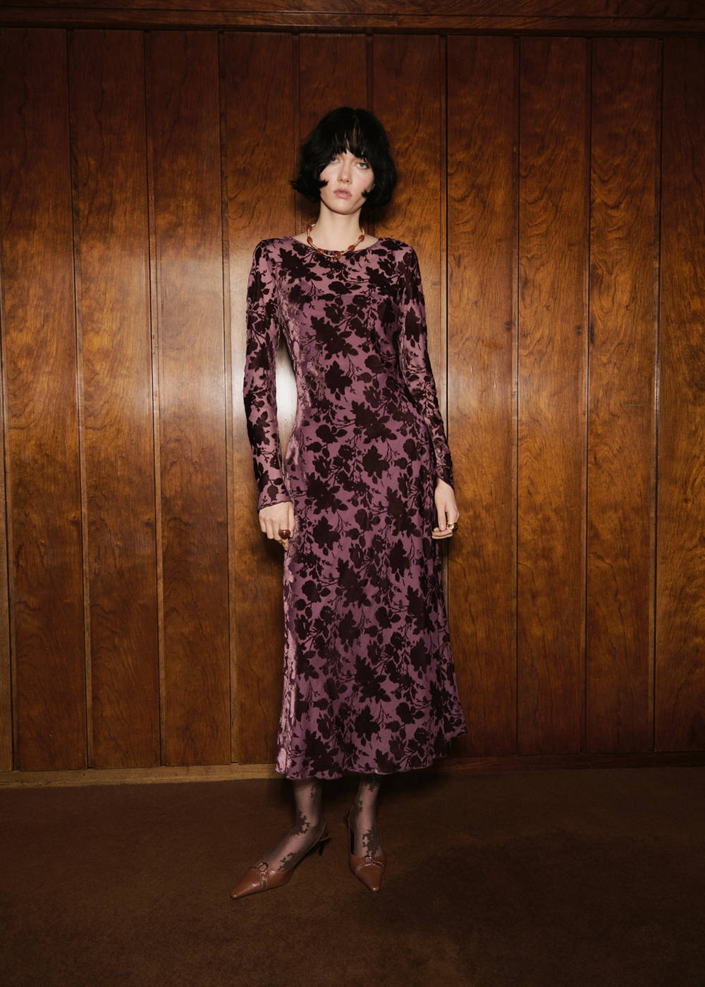 Floral jacquard dress with bell sleeves - Image 3