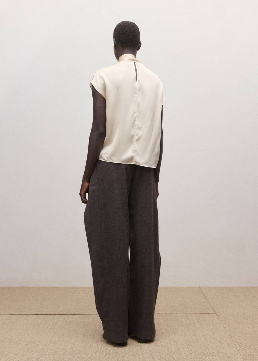 100% silk blouse with foulard collar - Image 4