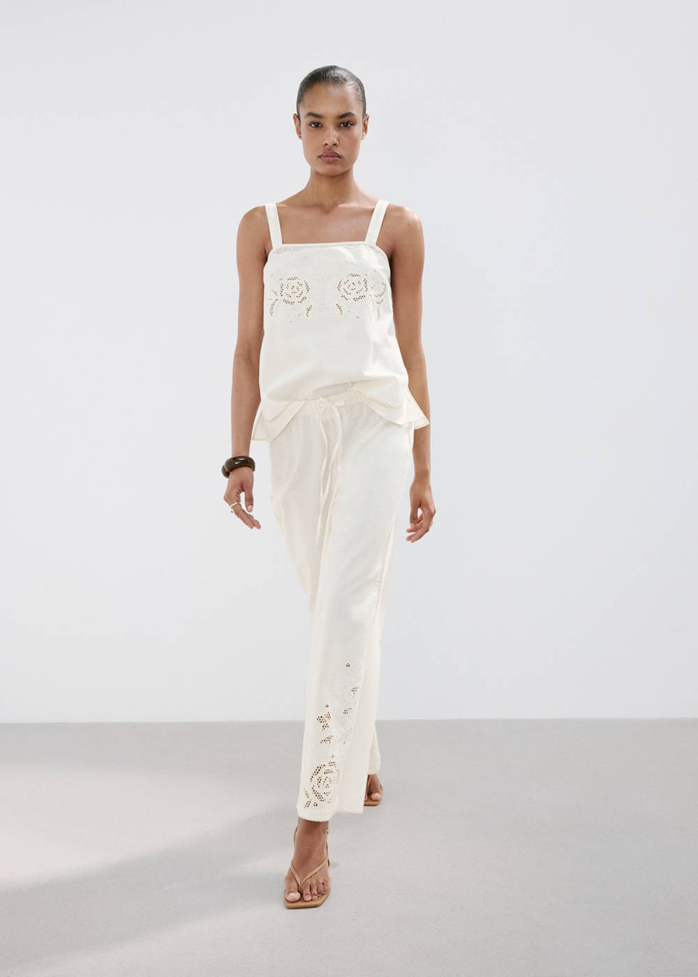 Embroidered cut-out palazzo trousers - Image 3