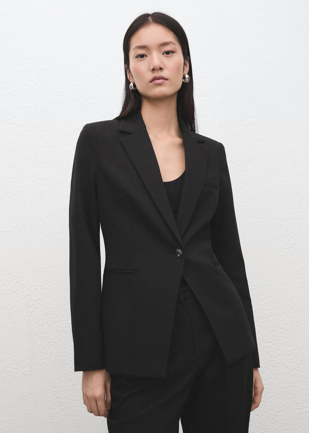 Alternative view of Fitted suit blazer