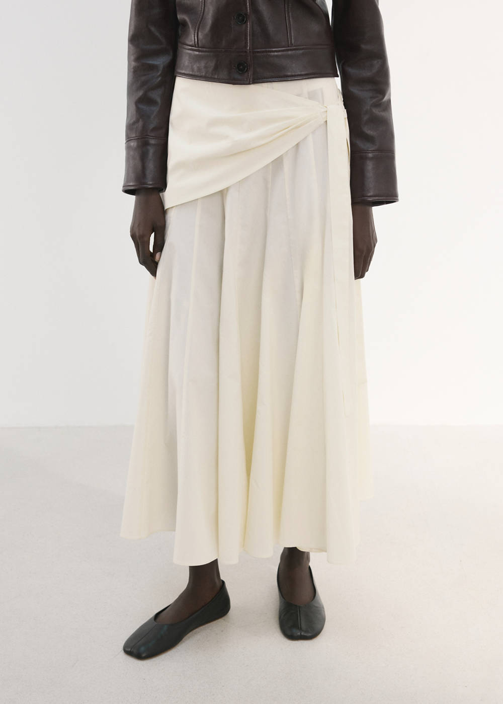A-line skirt with scarf detail - Image 3