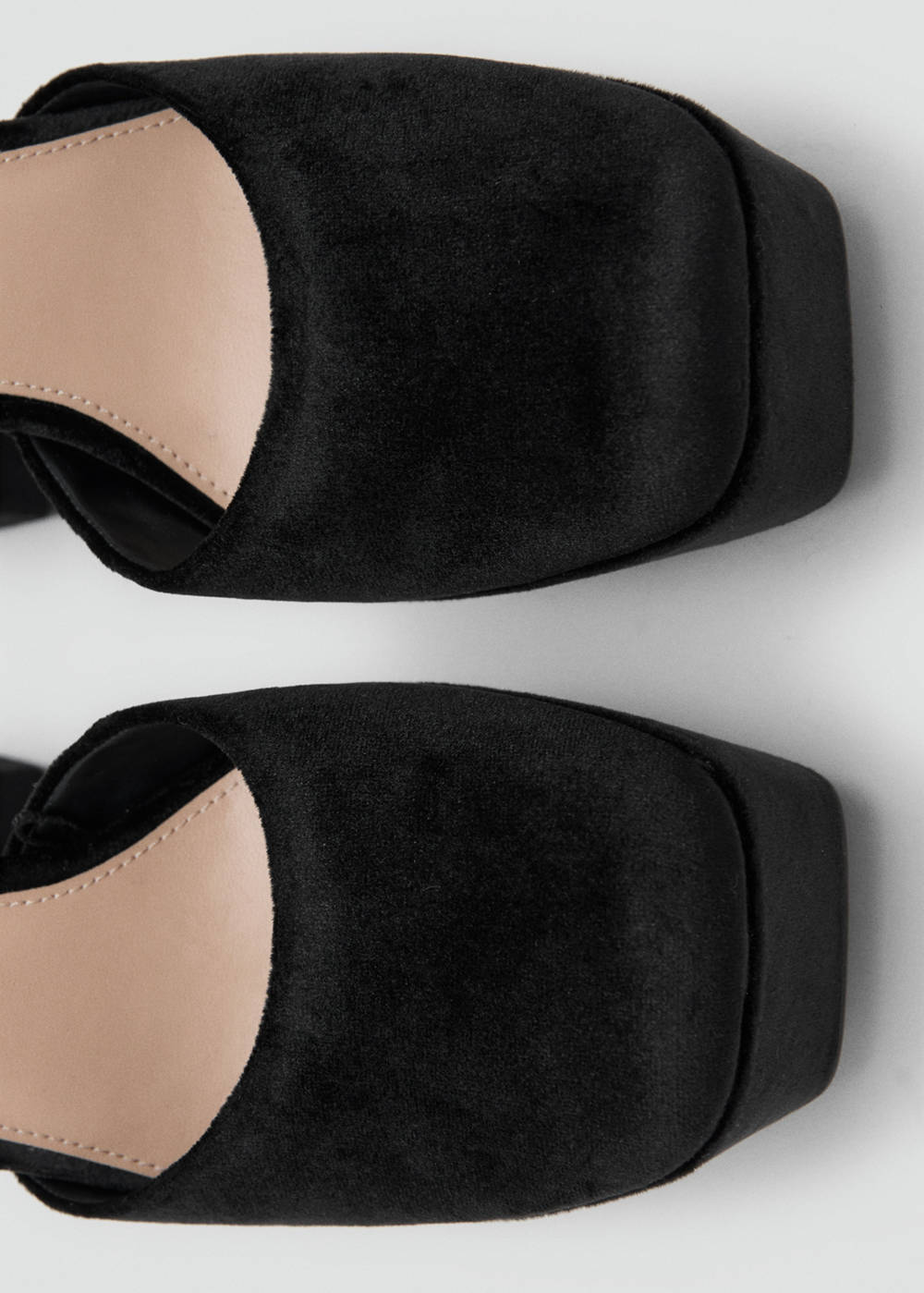 Velvet heel sandals - Image 5