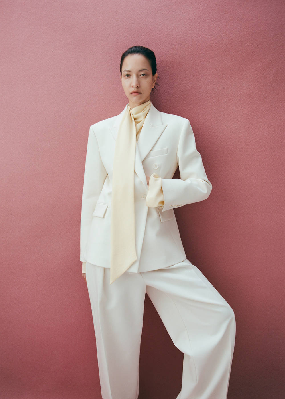 Fitted double-breasted blazer - Image 3