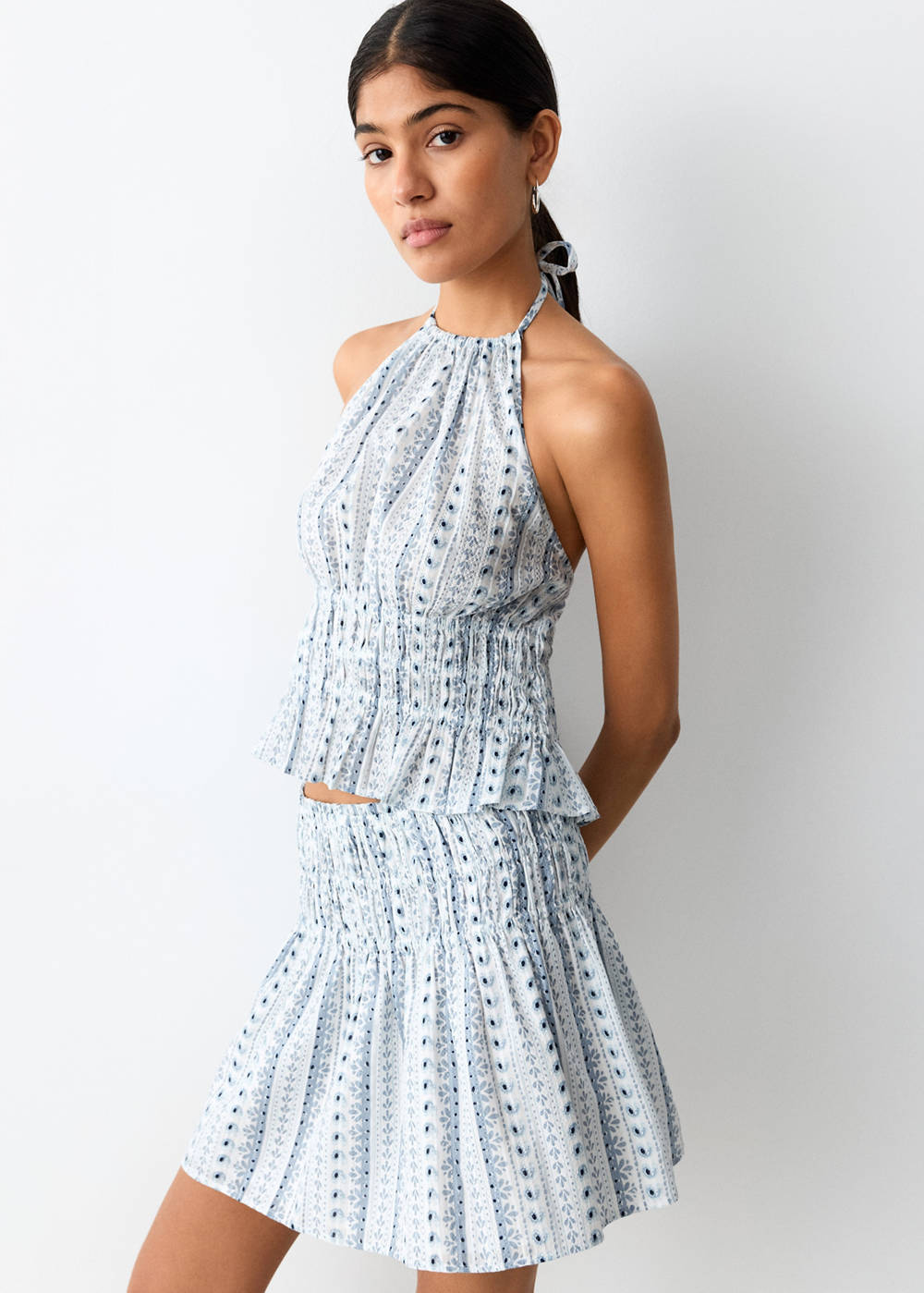 Alternative view of Printed skirt with ruched waist