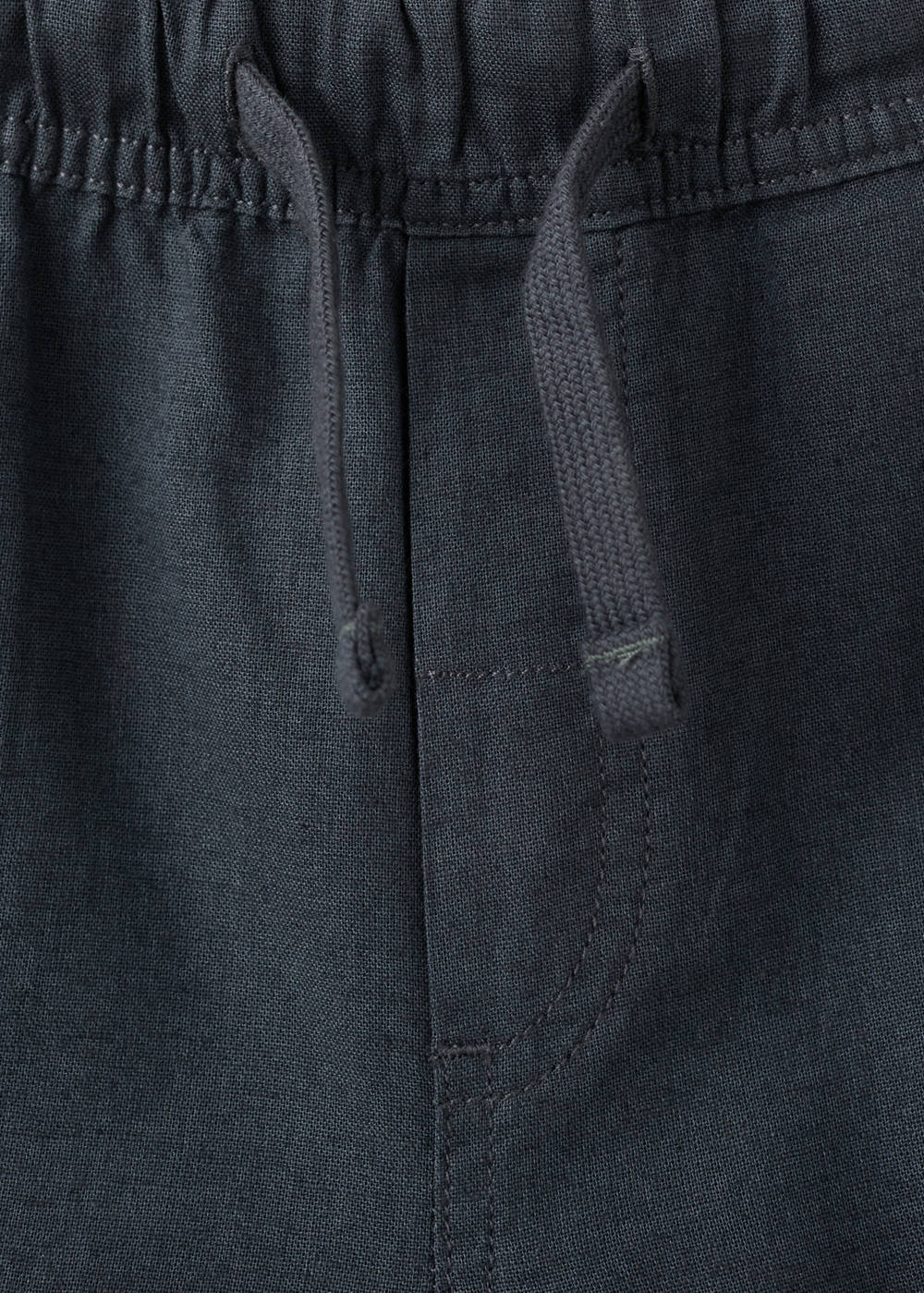 Cotton-linen blend bermuda shorts - Image 4