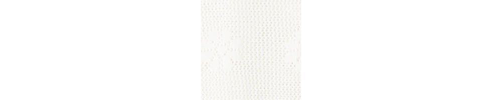 Semi-transparent floral crochet skirt - Image 6