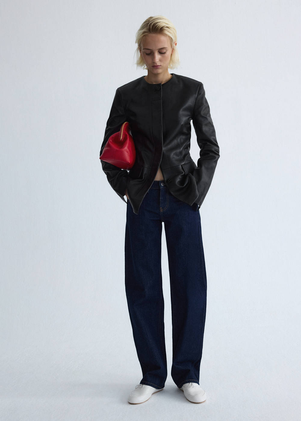 Leather round-neck blazer - Image 3