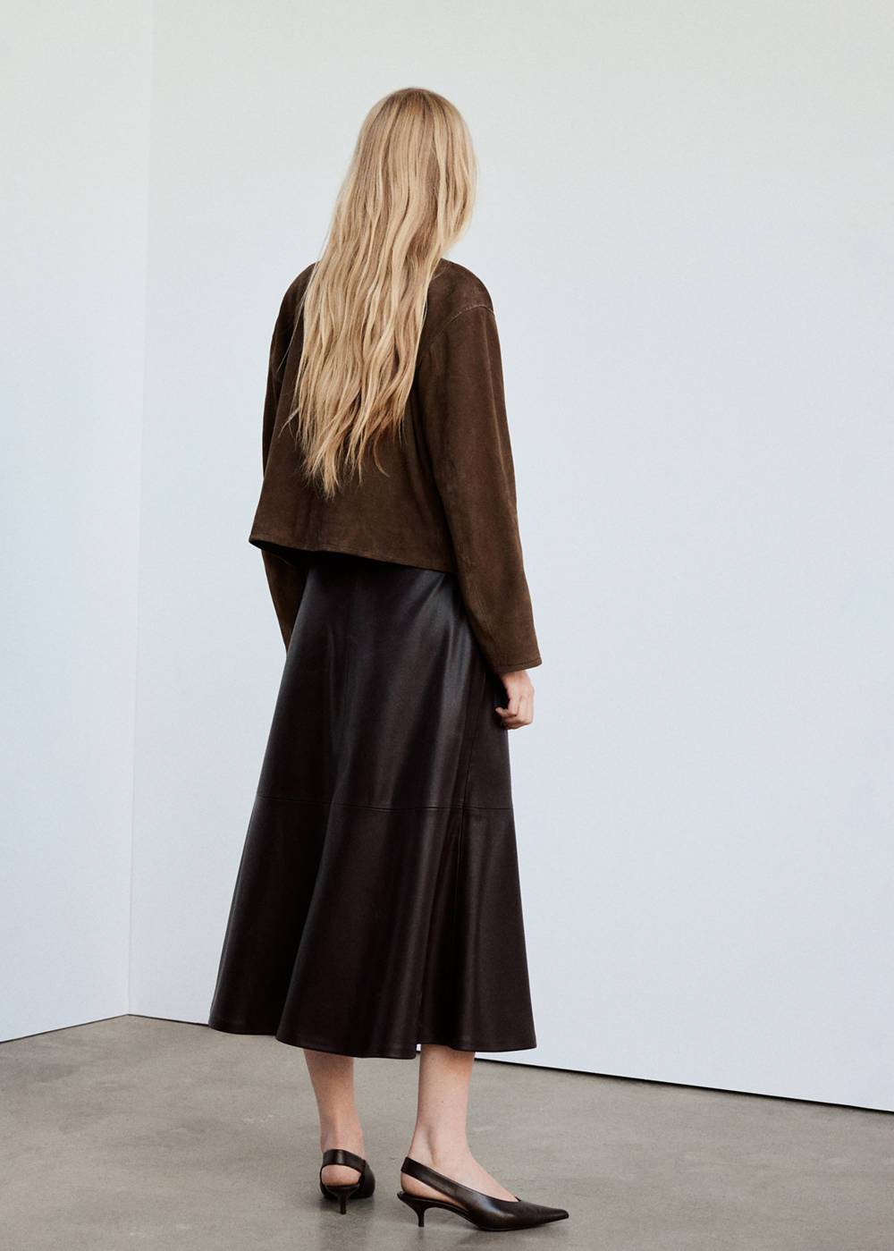 Faux leather A-line skirt - Image 4