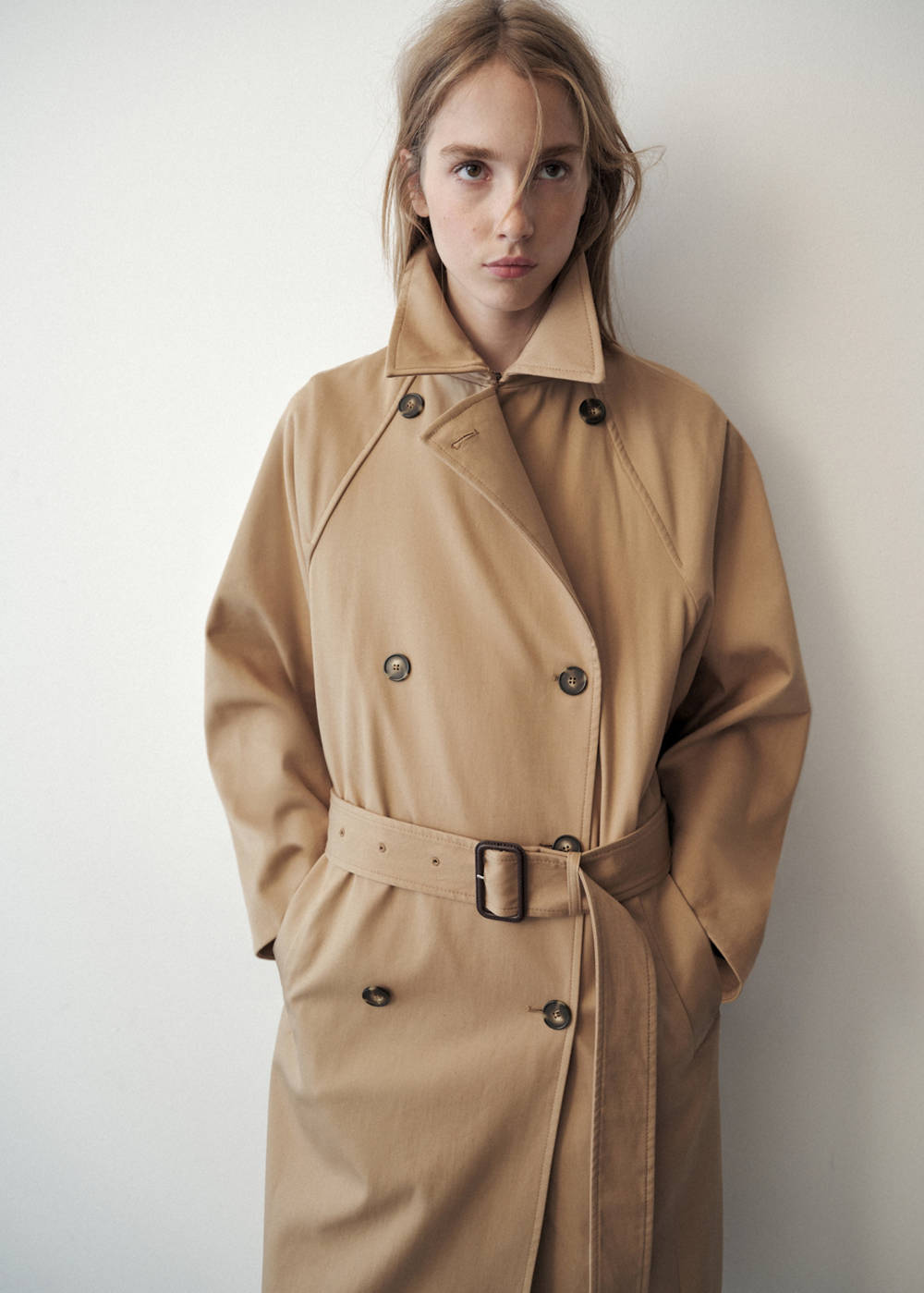 Cotton-lyocell blend trench coat with belt