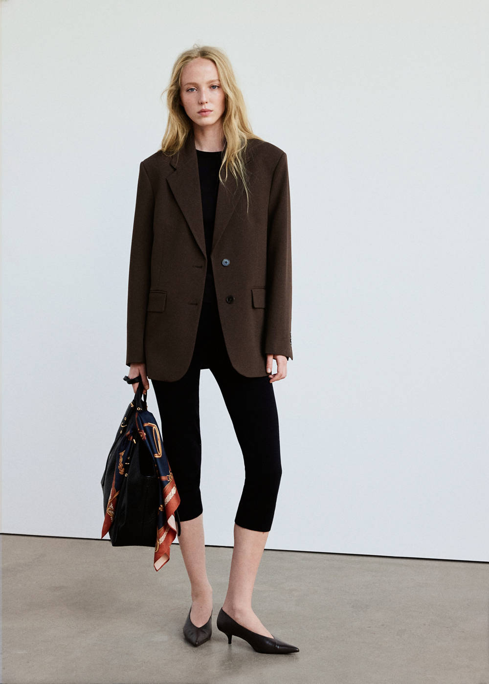 Straight blazer with flap pockets - Image 3
