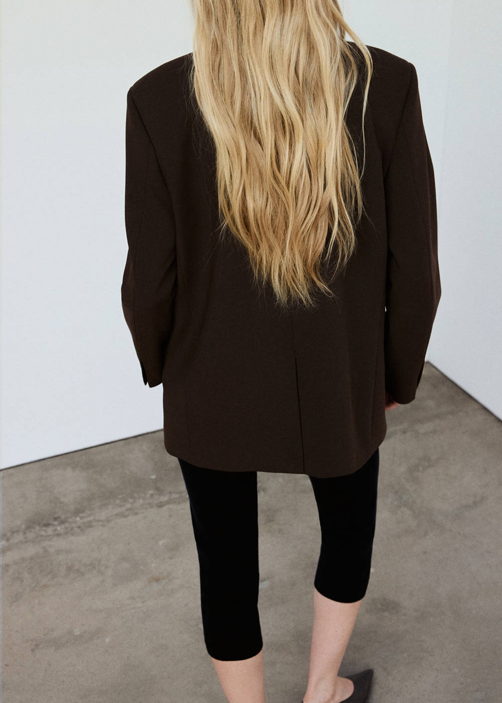 Straight blazer with flap pockets - Image 4
