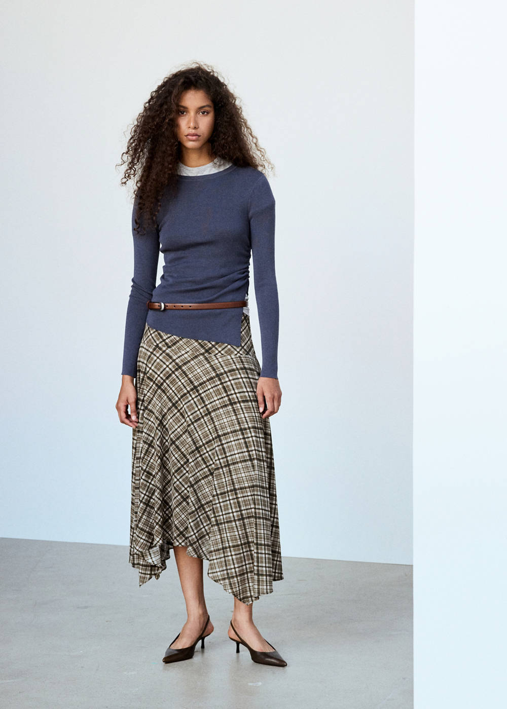 Checked asymmetric skirt - Image 3