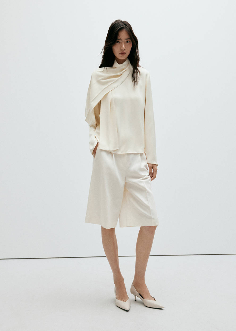 High-neck blouse with scarf detail - Image 3