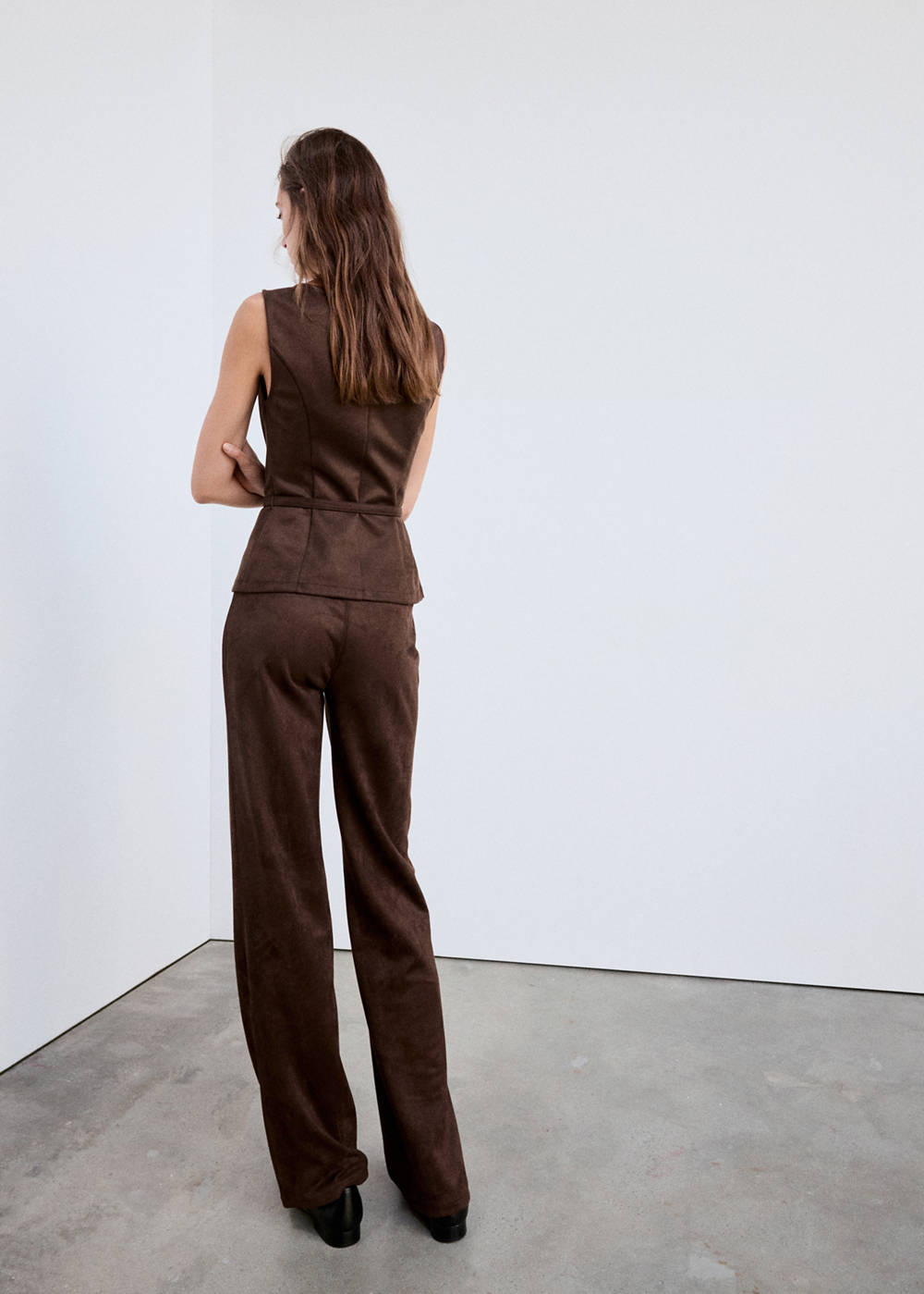Suede trousers with seam detail - Image 4
