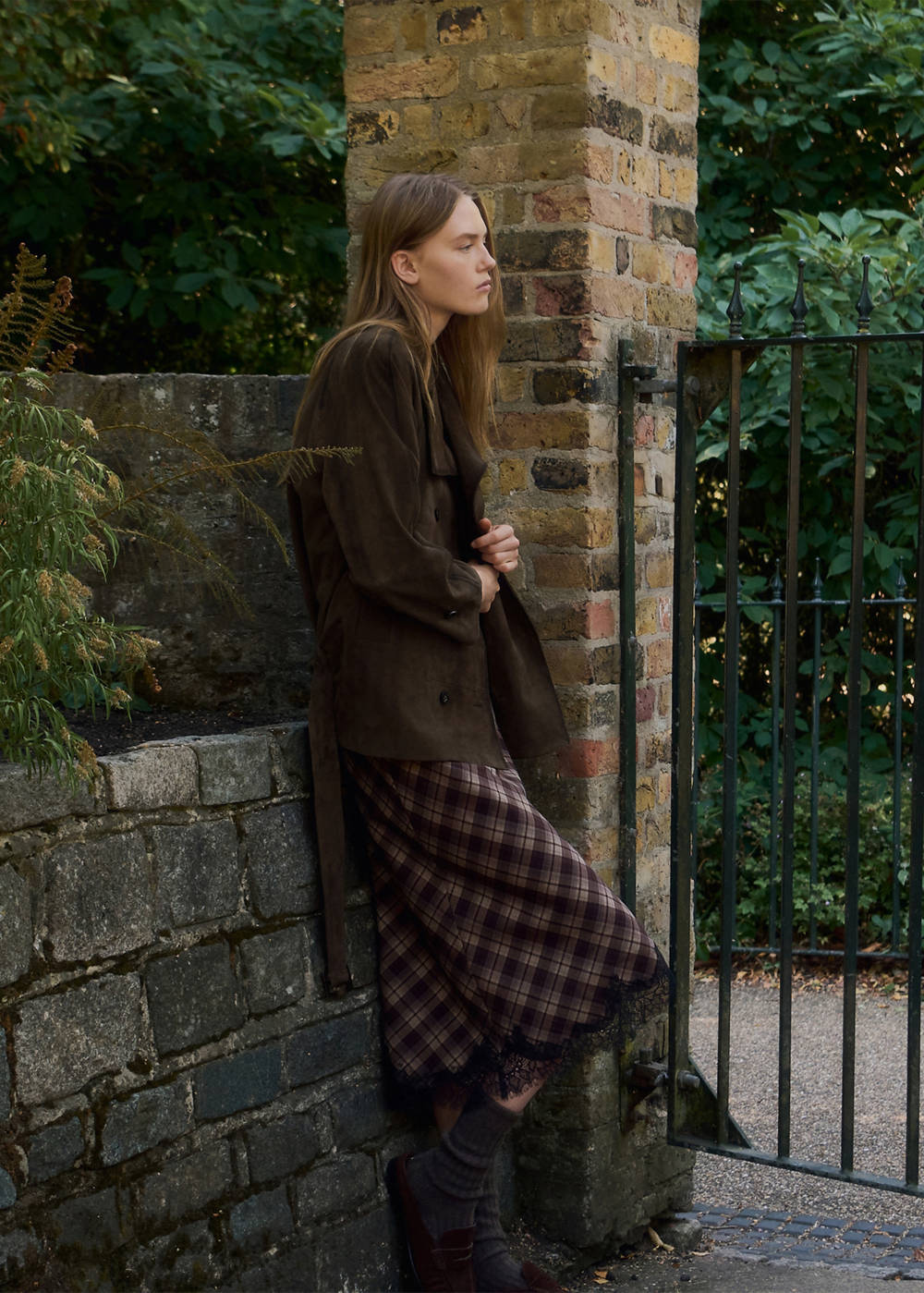 Suede jacket with belt - Image 3