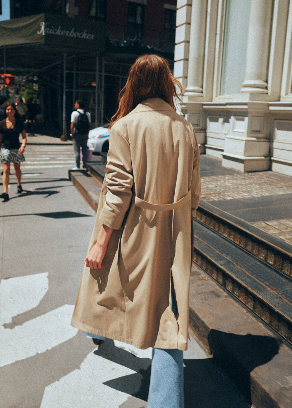 Double-breasted belted trench coat - Image 5