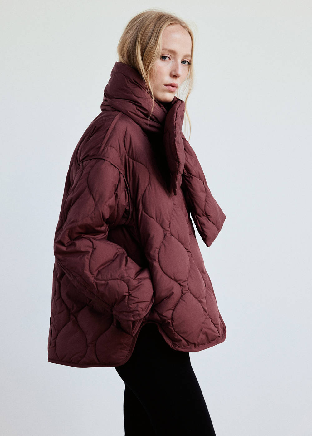 Padded anorak with removable scarf - Image 7