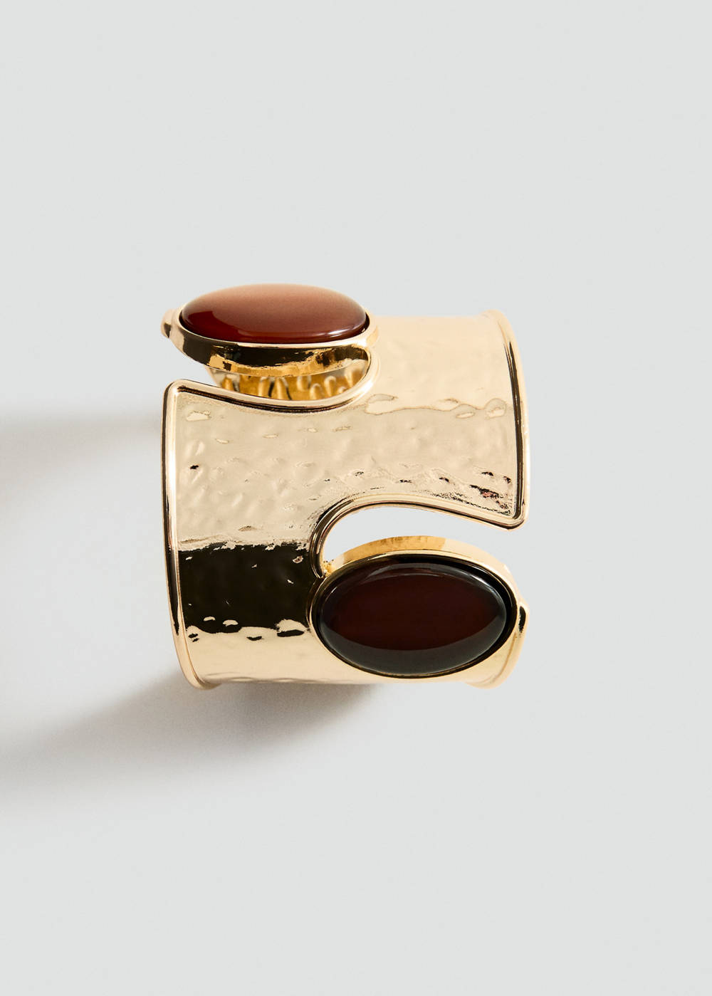 Resin cuff bracelet - Image 4