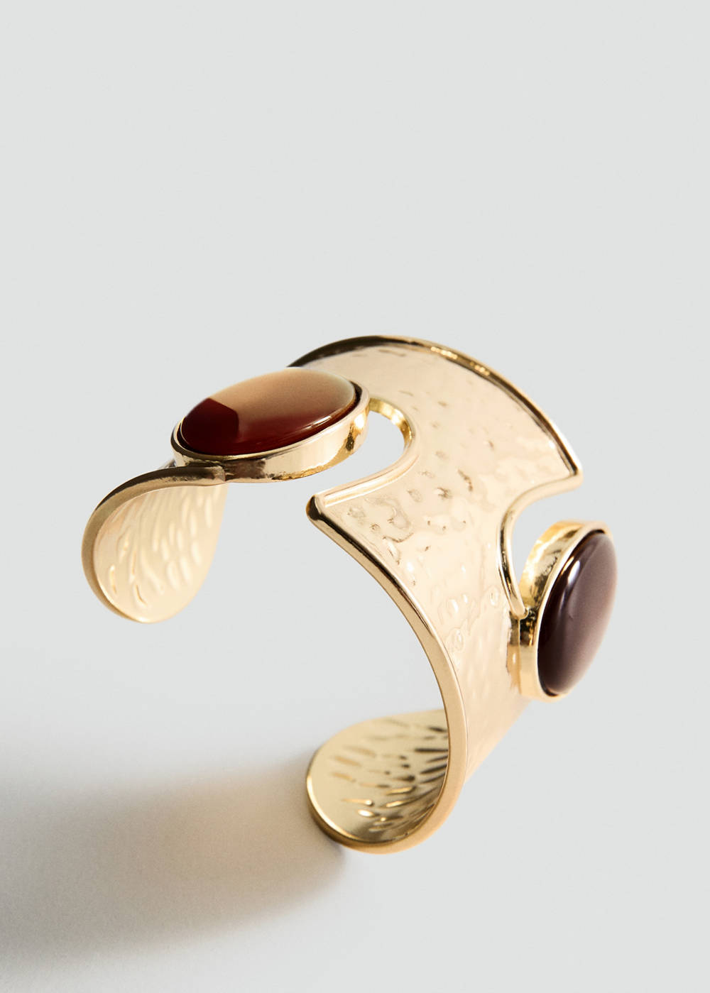 Resin cuff bracelet - Image 5
