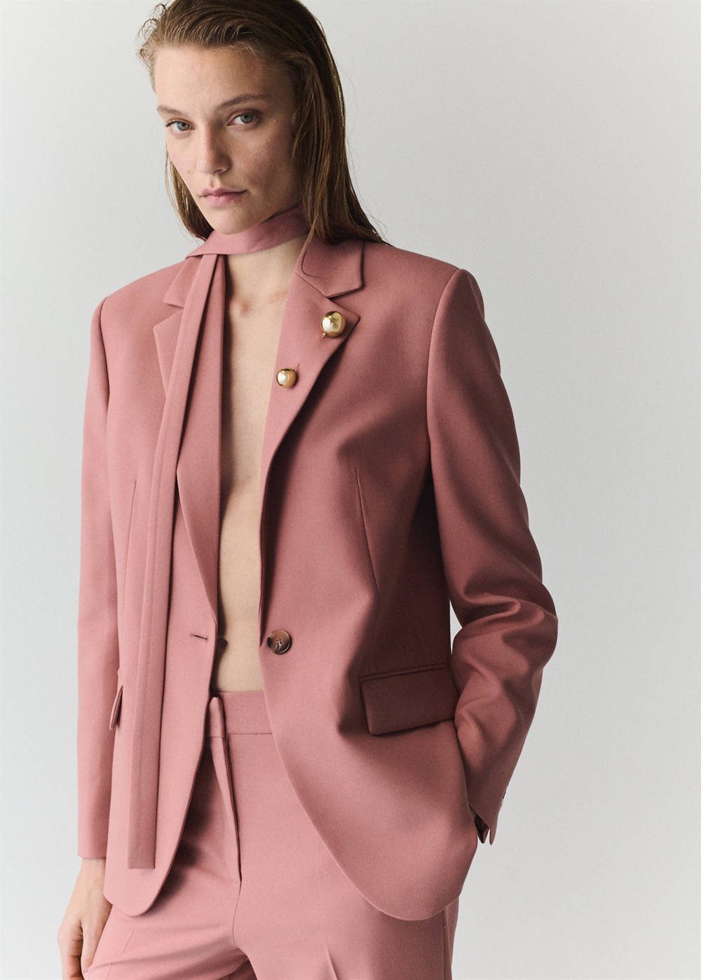 Alternative view of Straight cut suit blazer with pockets