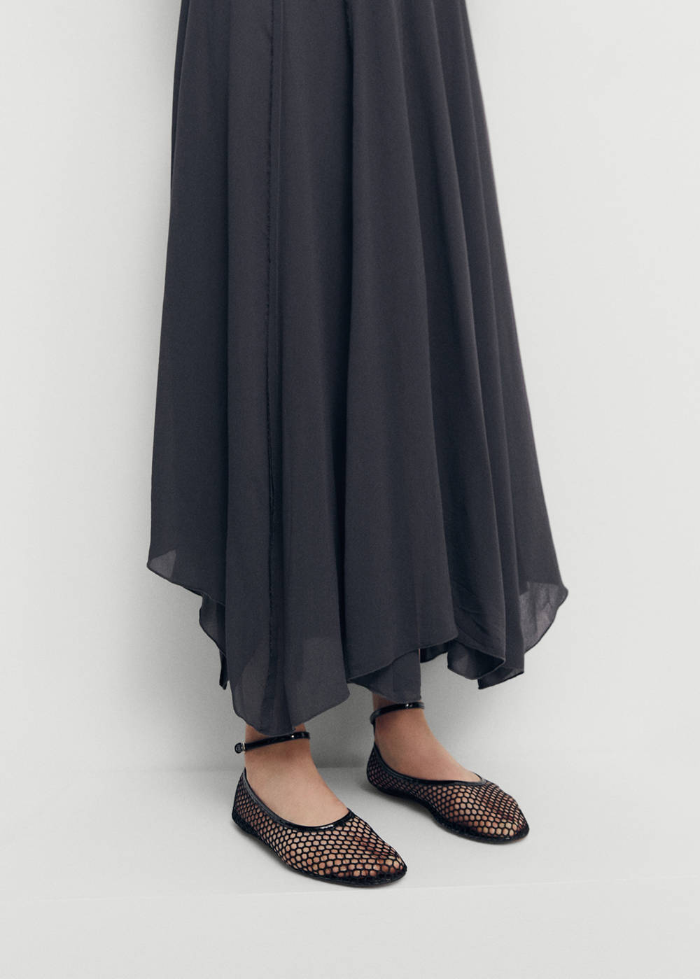 Ballet flats with mesh bracelet
