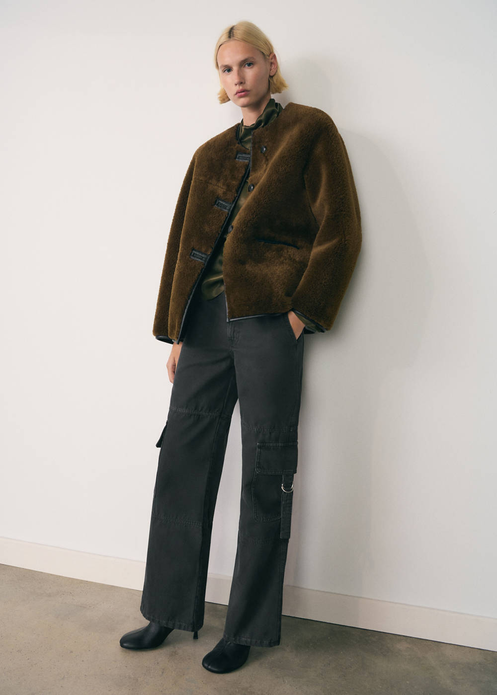 Faux-fur coat with appliqués - Image 3