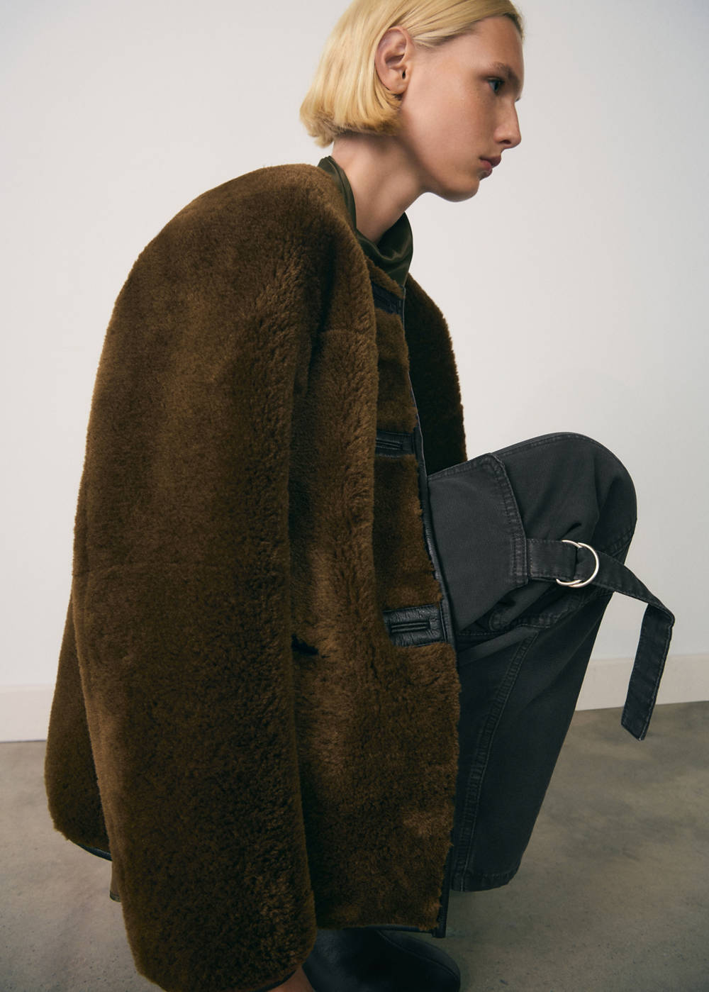 Faux-fur coat with appliqués - Image 5