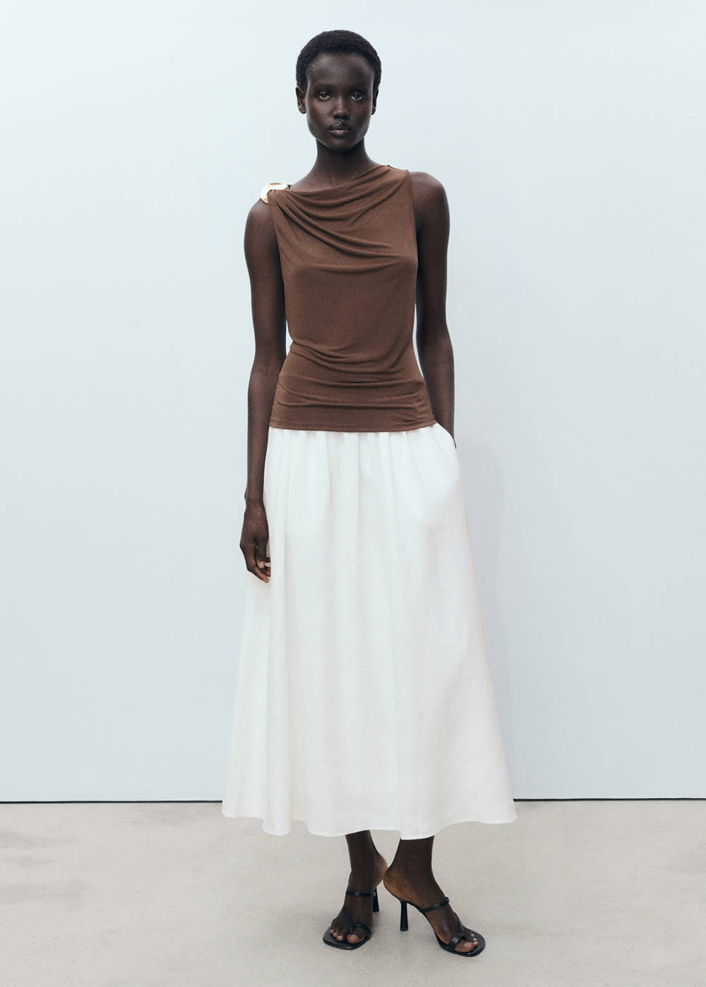 Flared linen skirt - Image 3