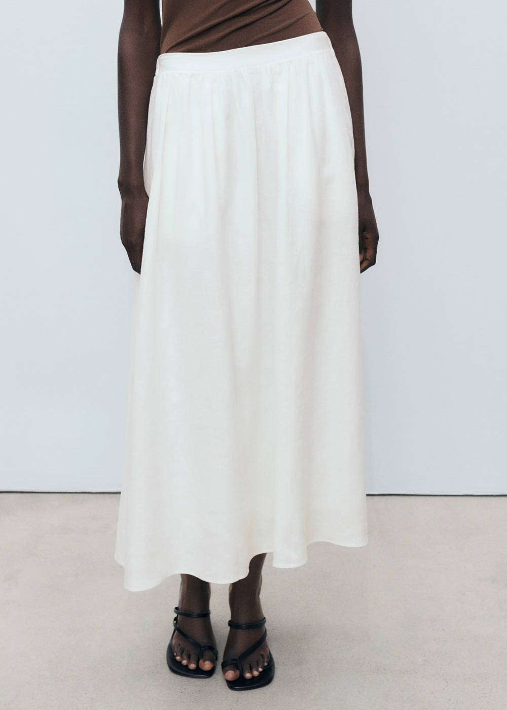 Flared linen skirt